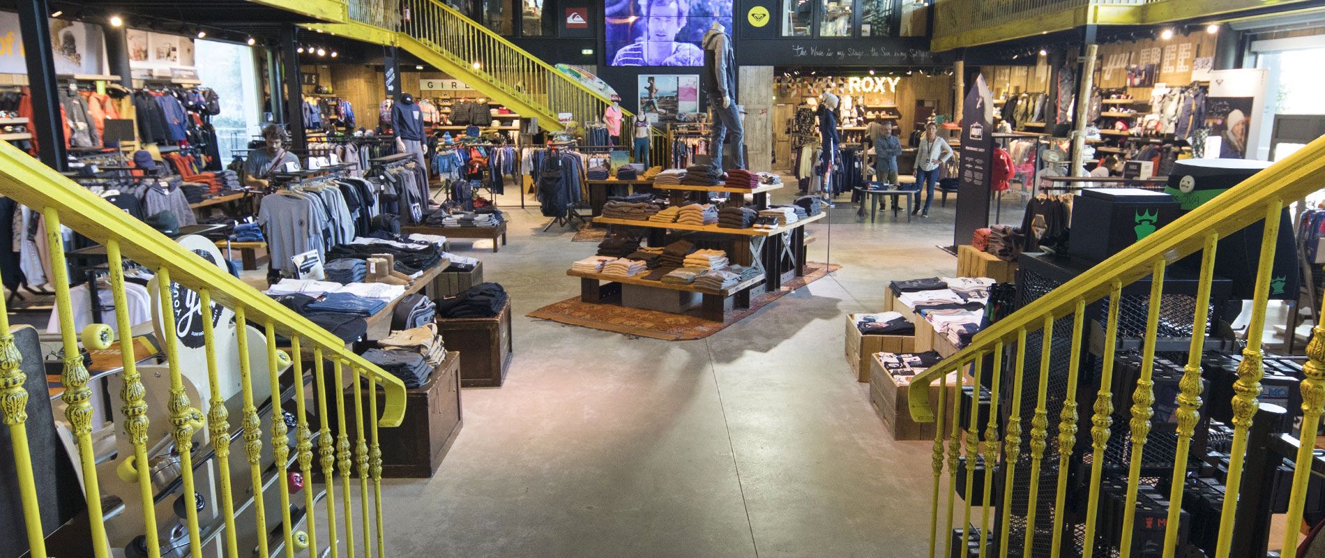 quiksilver roxy dc shoes outlet